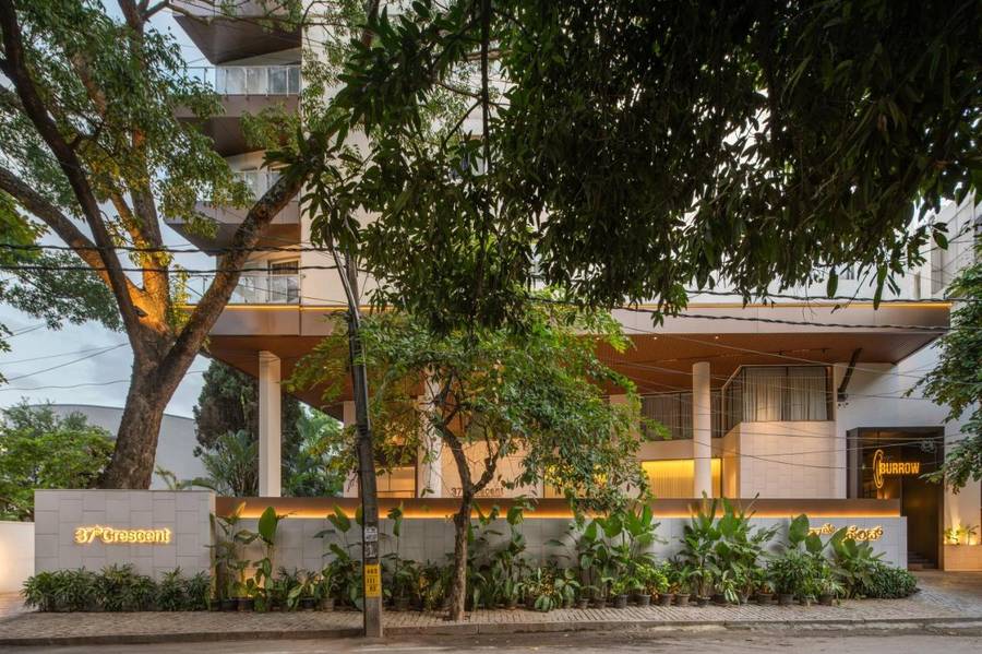 37Th Crescent Hotel,Gandhi Nagar,4 star