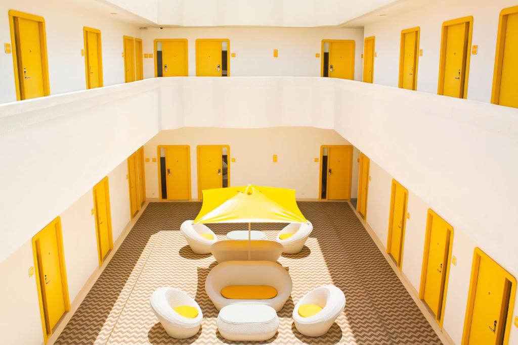 Bloomrooms @ New Delhi Railway Station,Paharganj,3 star