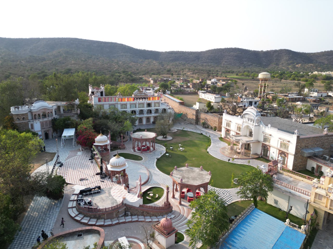 Lohagarh Fort Resort,Kukas,5 star