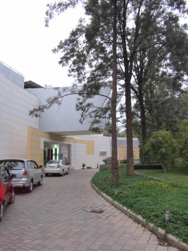 The Woodrose,Jp Nagar,4 star