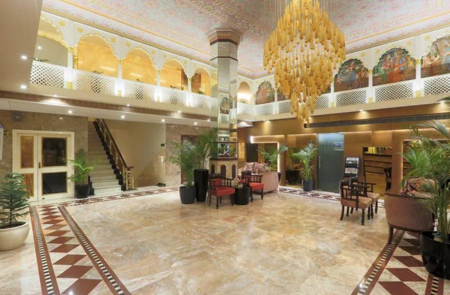 Vesta Maurya Palace,Mi Road,4 star