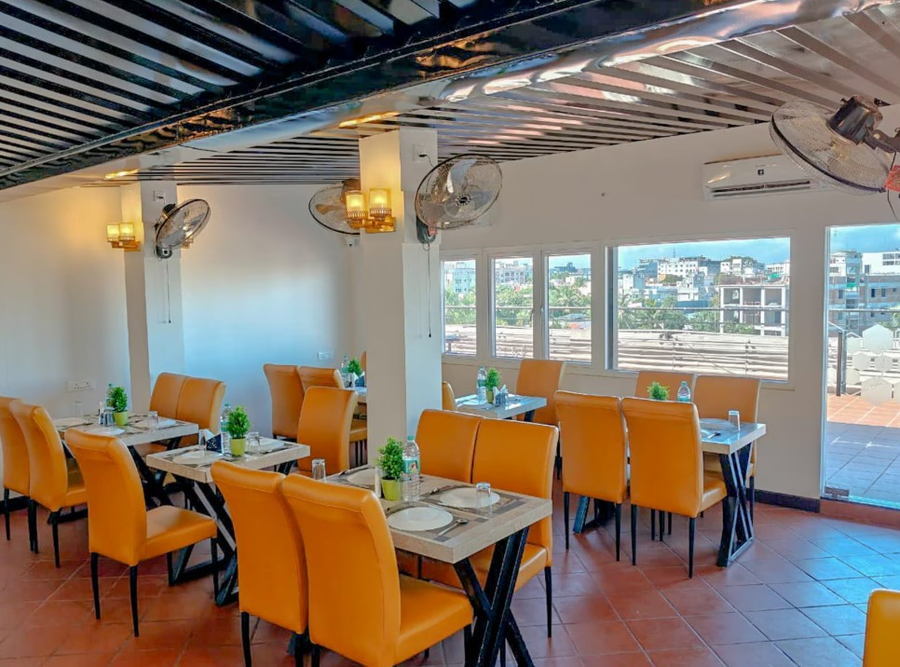 Grand One Tower, Thousand Lights,2 star